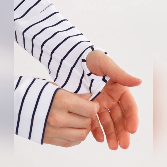 Lululemon In Stride Jacket Quiet Stripe White Deep Indigo / Deep Indigo Size 4 - Picture 4 of 10